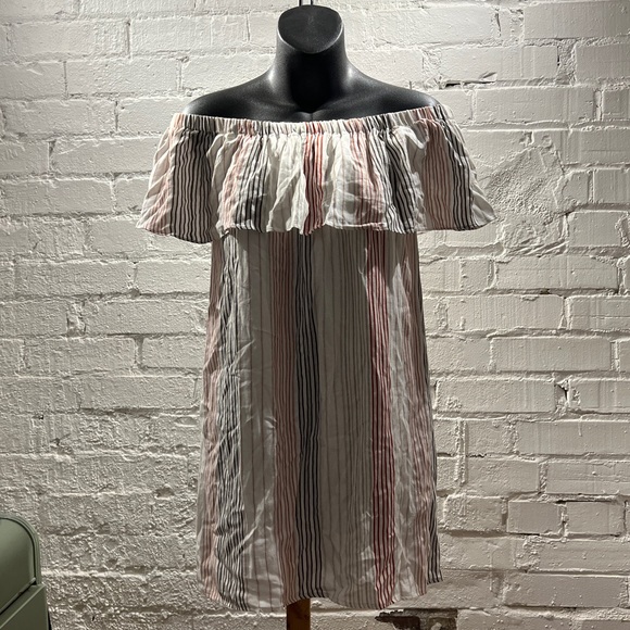 $5 ADD ON Forever21 Pinstripe Off Shoulder Mini Dress - Picture 1 of 6